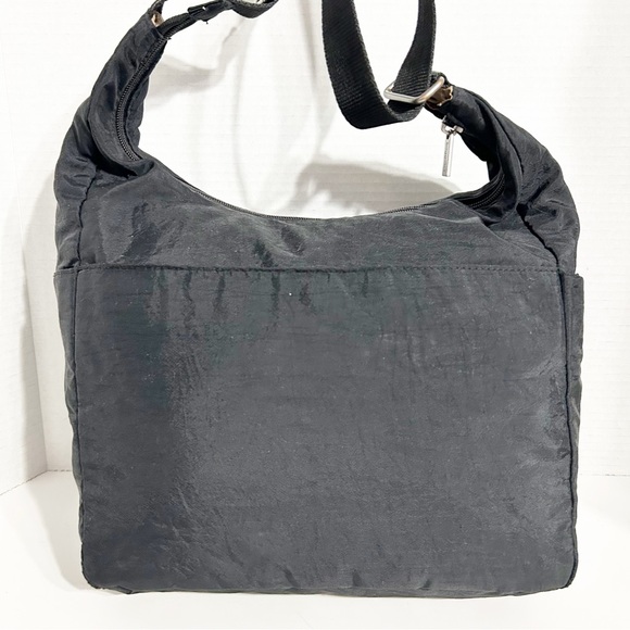 Baggallini Black Zip Closure Pocket Hobo Crossbody Adjustable Strap Travel Bag - Picture 4 of 16